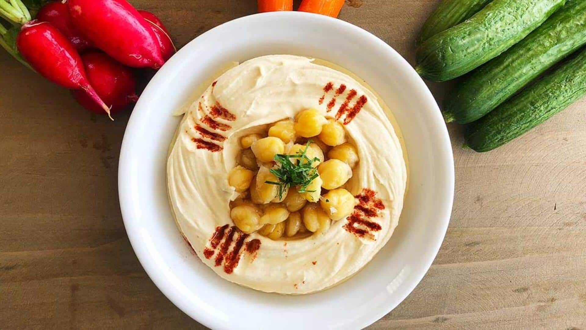 Prepare Levantine hummus bi tahini at home with this recipe