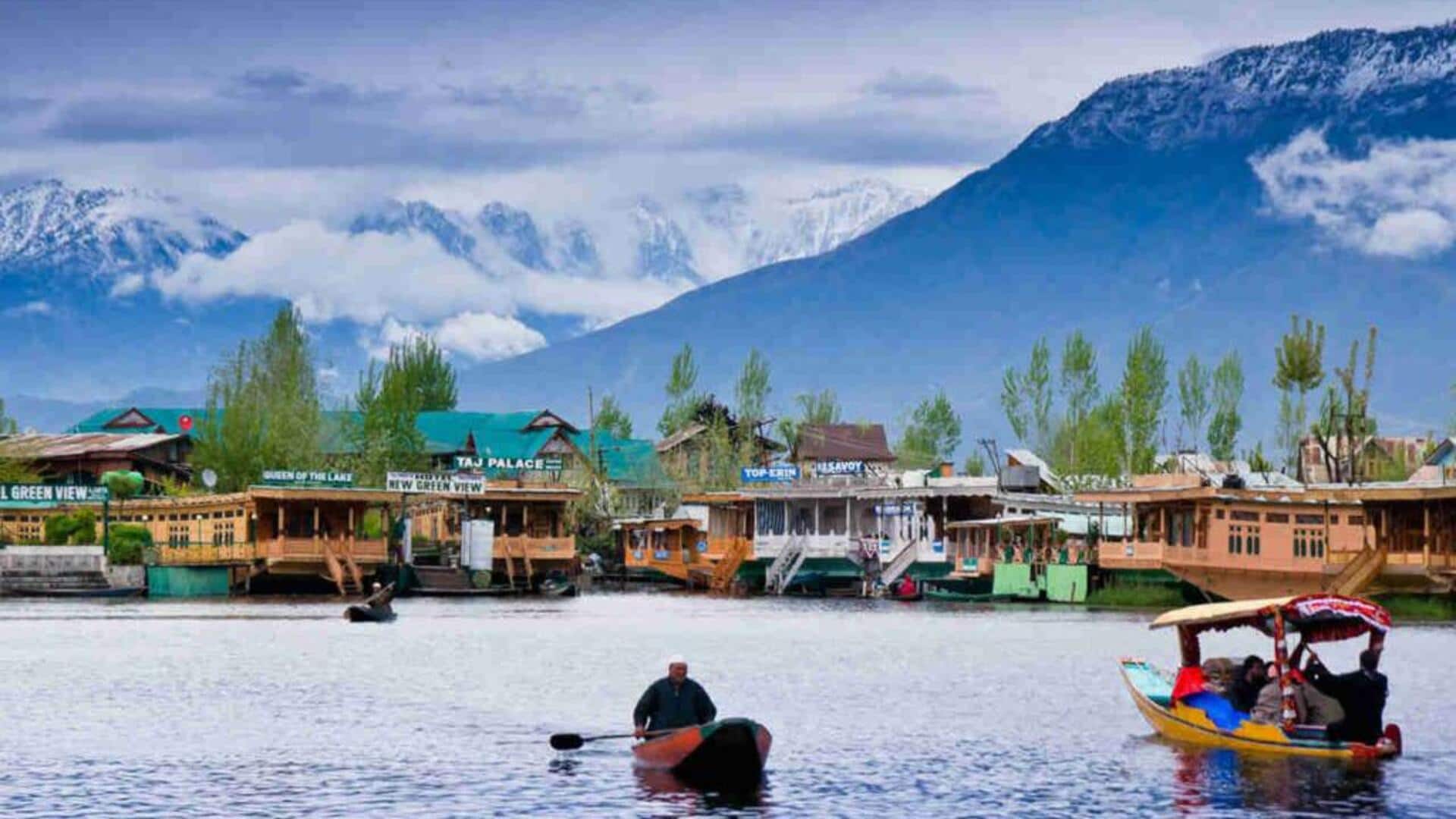 1 in 4 travelers booked multiple festive trips last year