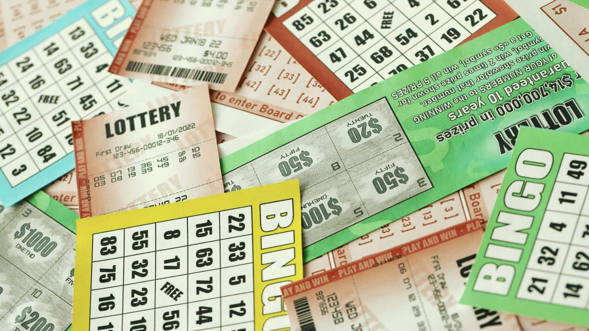 Man played with same lottery numbers; wins after a decade