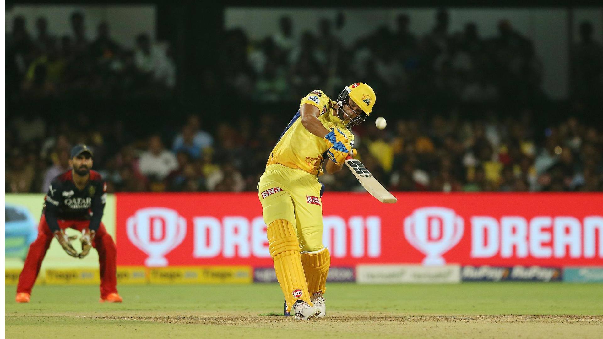 IPL 2023: Conway, Dube power CSK to 226/6 against RCB
