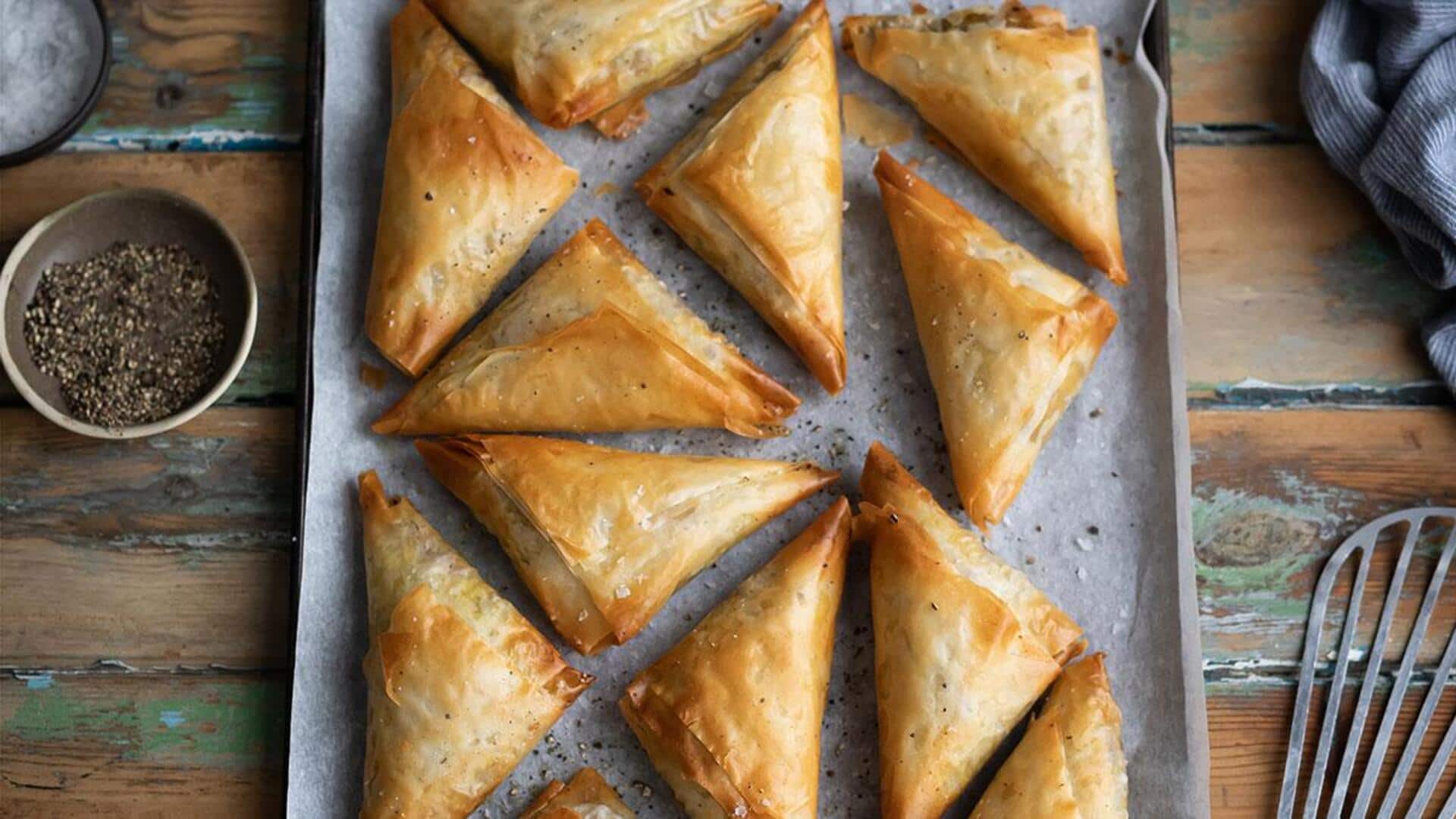 All about African street breakfast pies 
