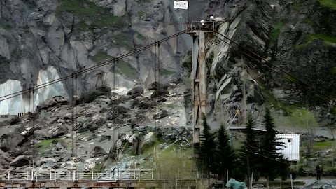 Tajikistan: Chinese workers killed in drone strike, Pakistan-Taliban trade accusations