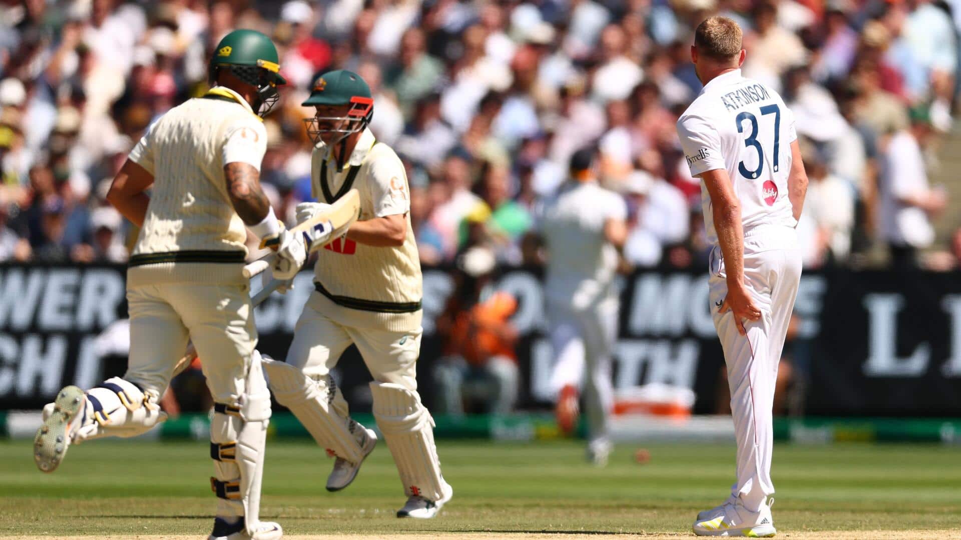 Ashes: England's Gus Atkinson injures hamstring during MCG Test 