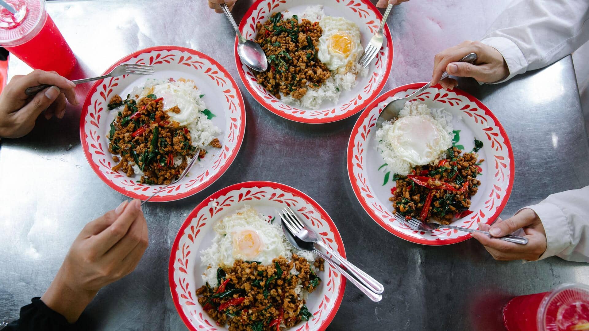 5 Thai food traditions that make every meal special