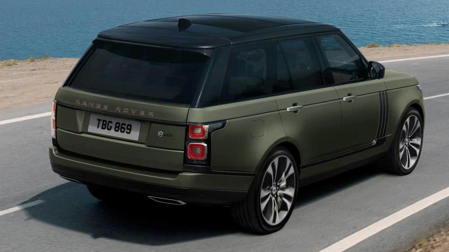 The car rides on 22-inch forged alloy wheels The car rides on 22-inch forged alloy wheels