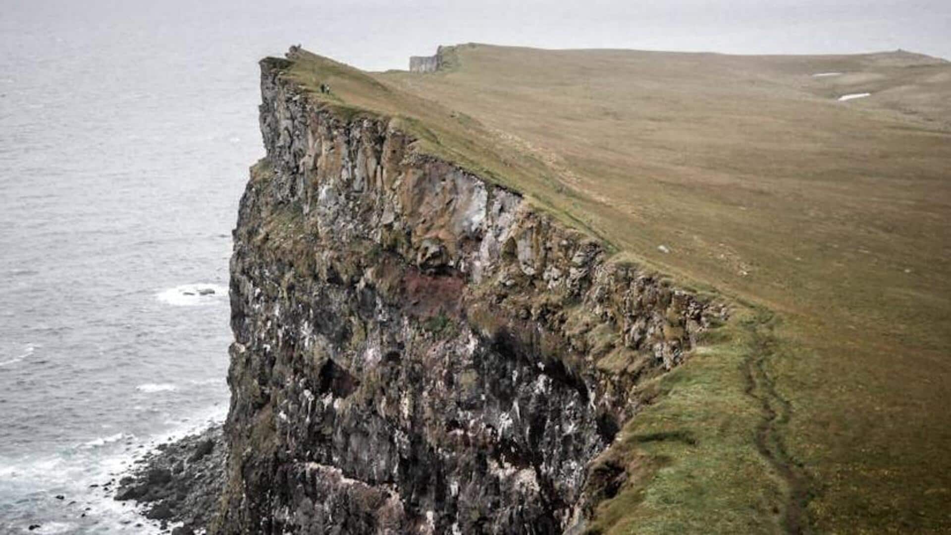 5 thrilling cliff dives you need to experience 5 thrilling cliff dives you need to experience