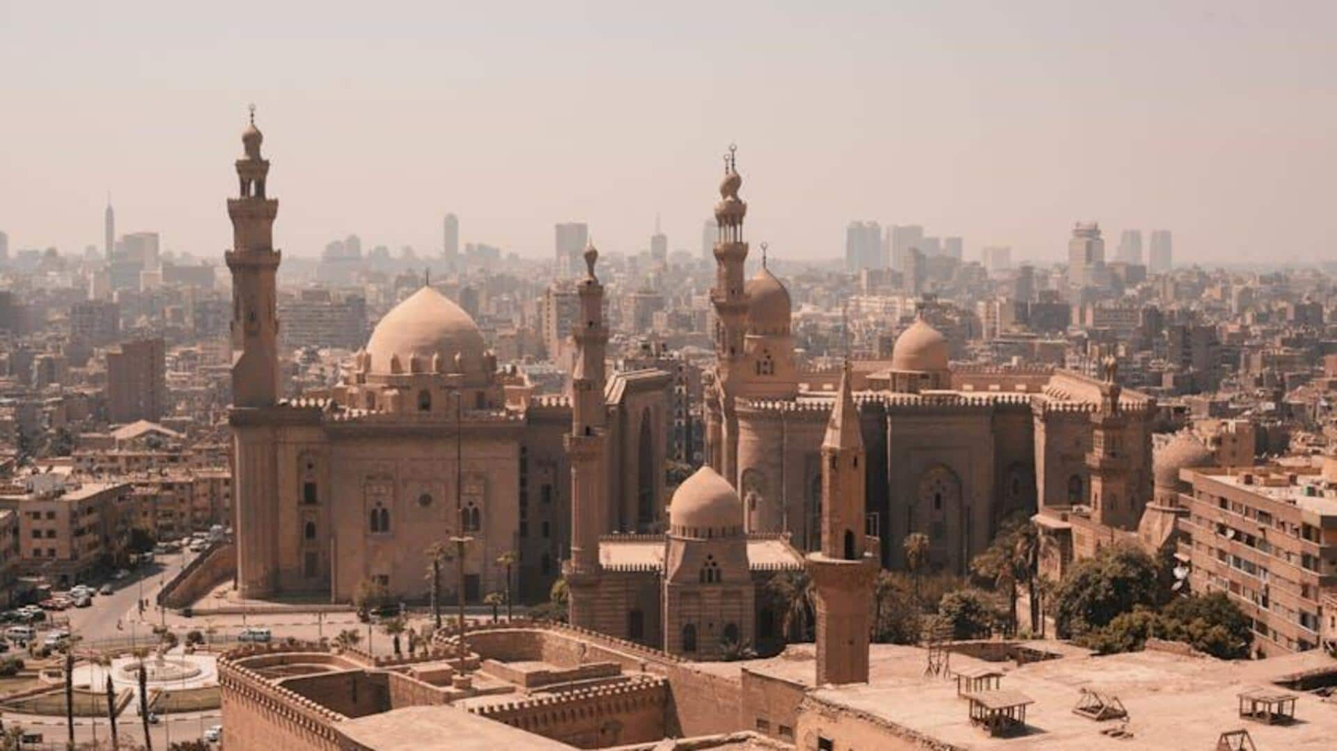 Exploring Cairo's Islamic District