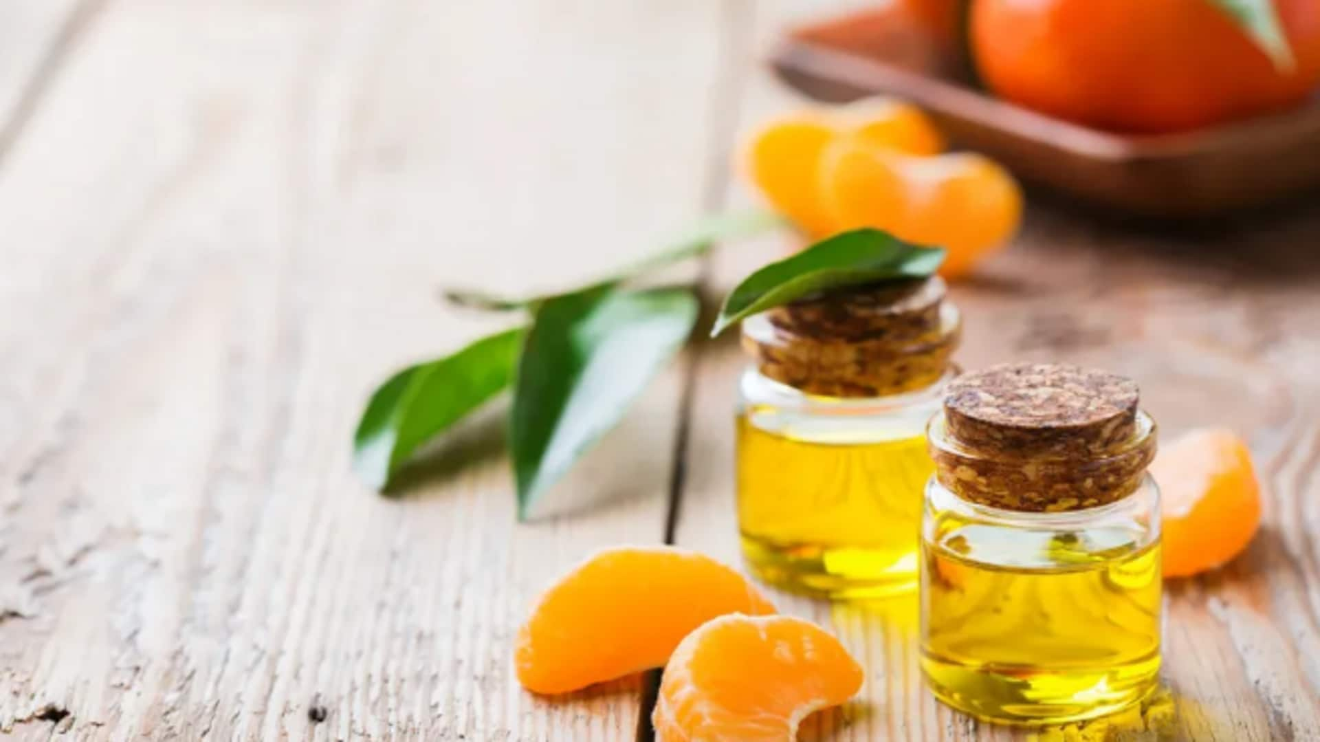 Refreshing natural air freshener with orange oil