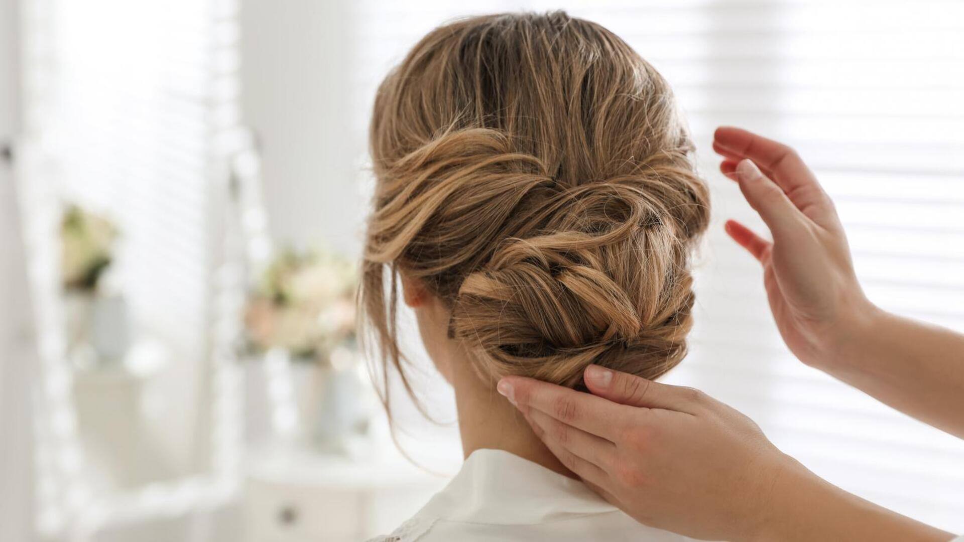 Chic chignon elegance: Simple sophistication