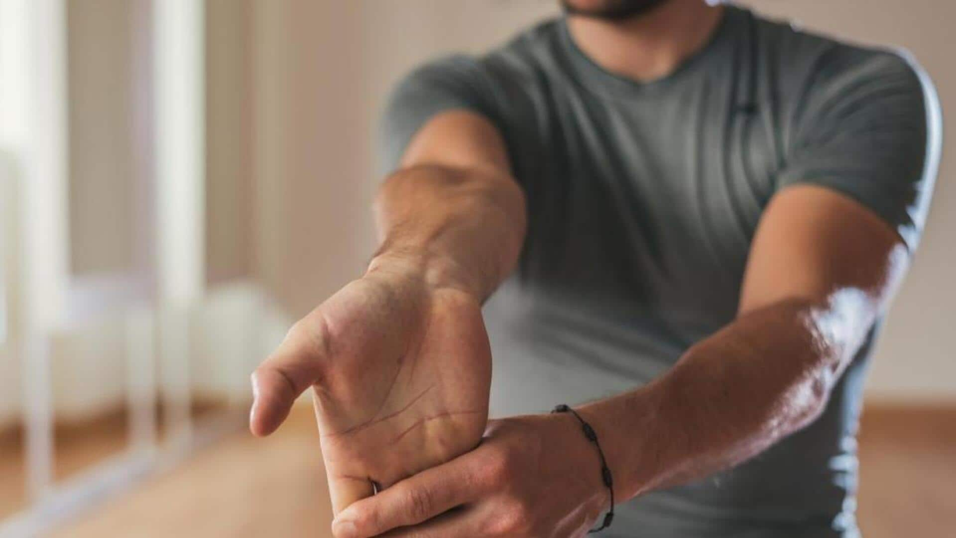 Strengthening ulnar deviation with 5 wrist exercises