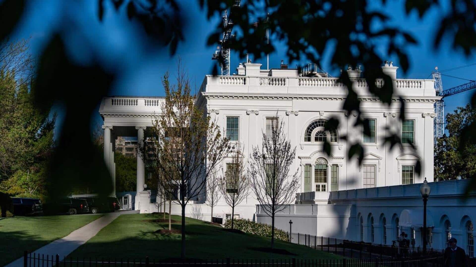 White House staff warned against place bets on prediction markets 