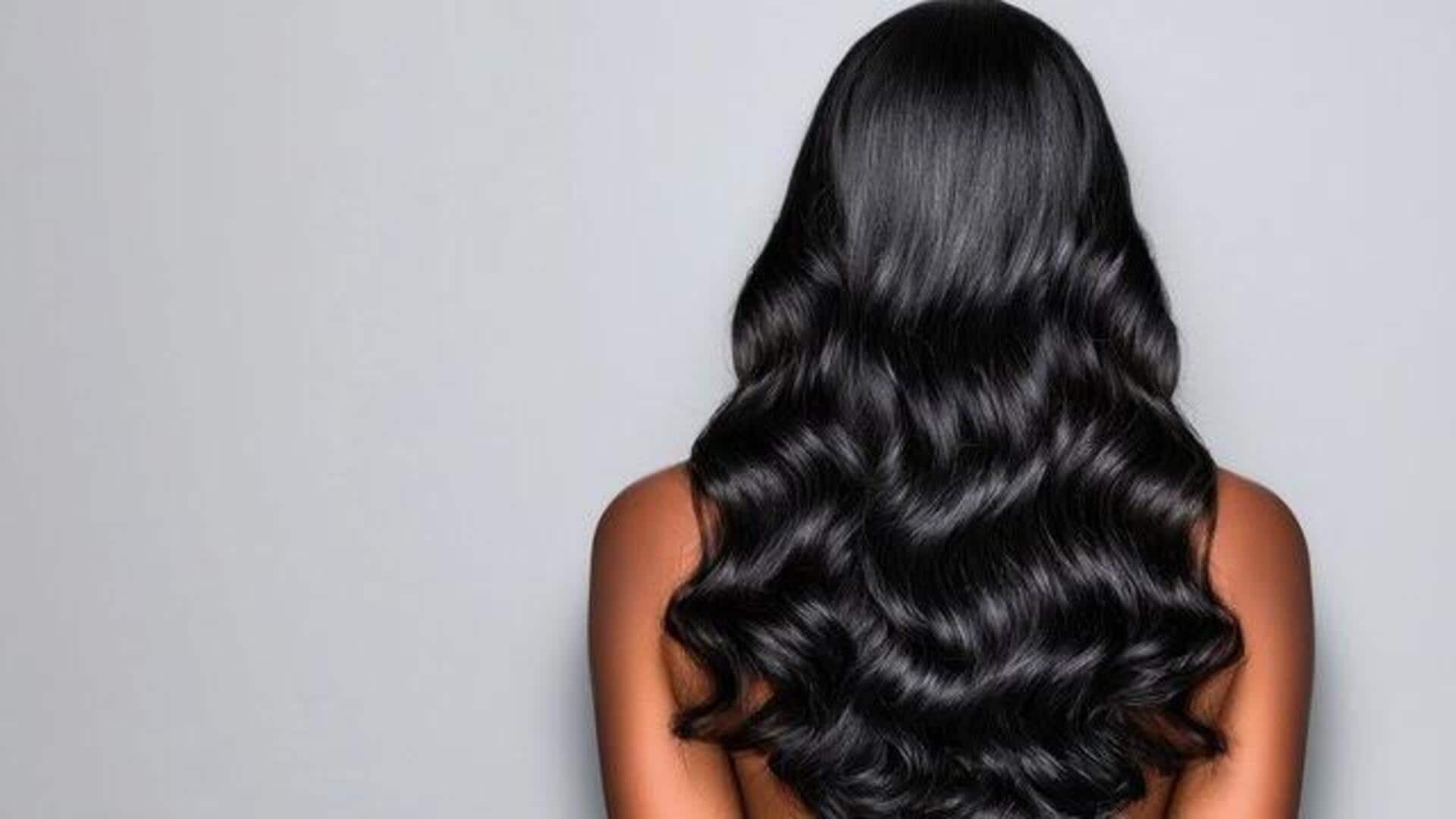 Hairstyle: How to style tousled waves