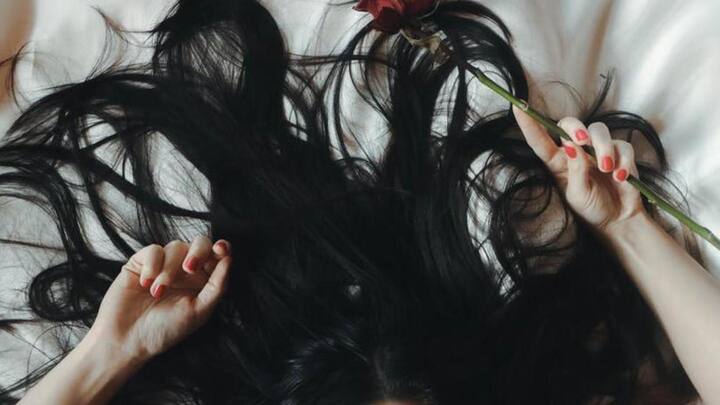 5 flowers that are incredibly good for your hair