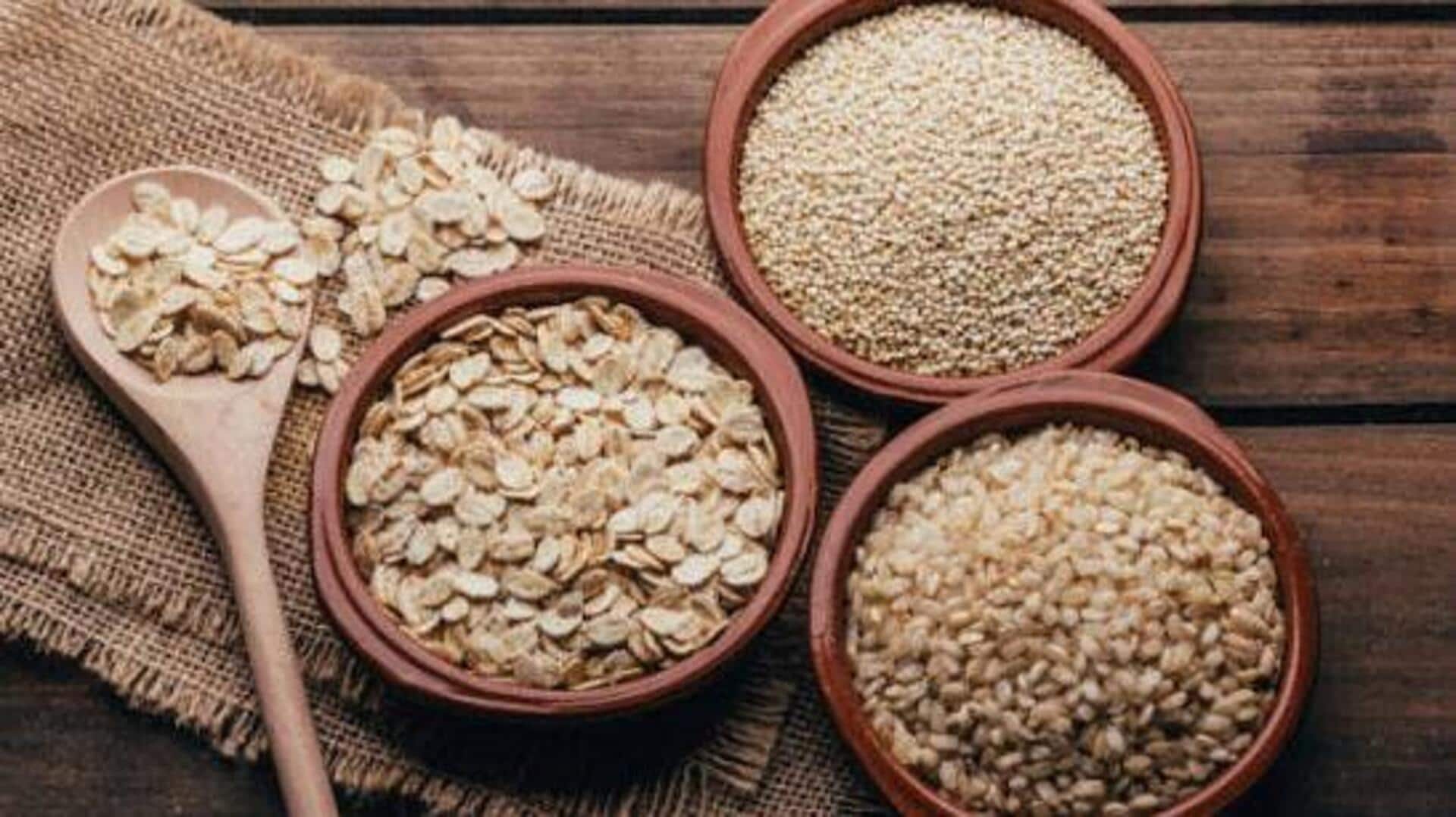Oats v/s brown rice: Which one is healthier?