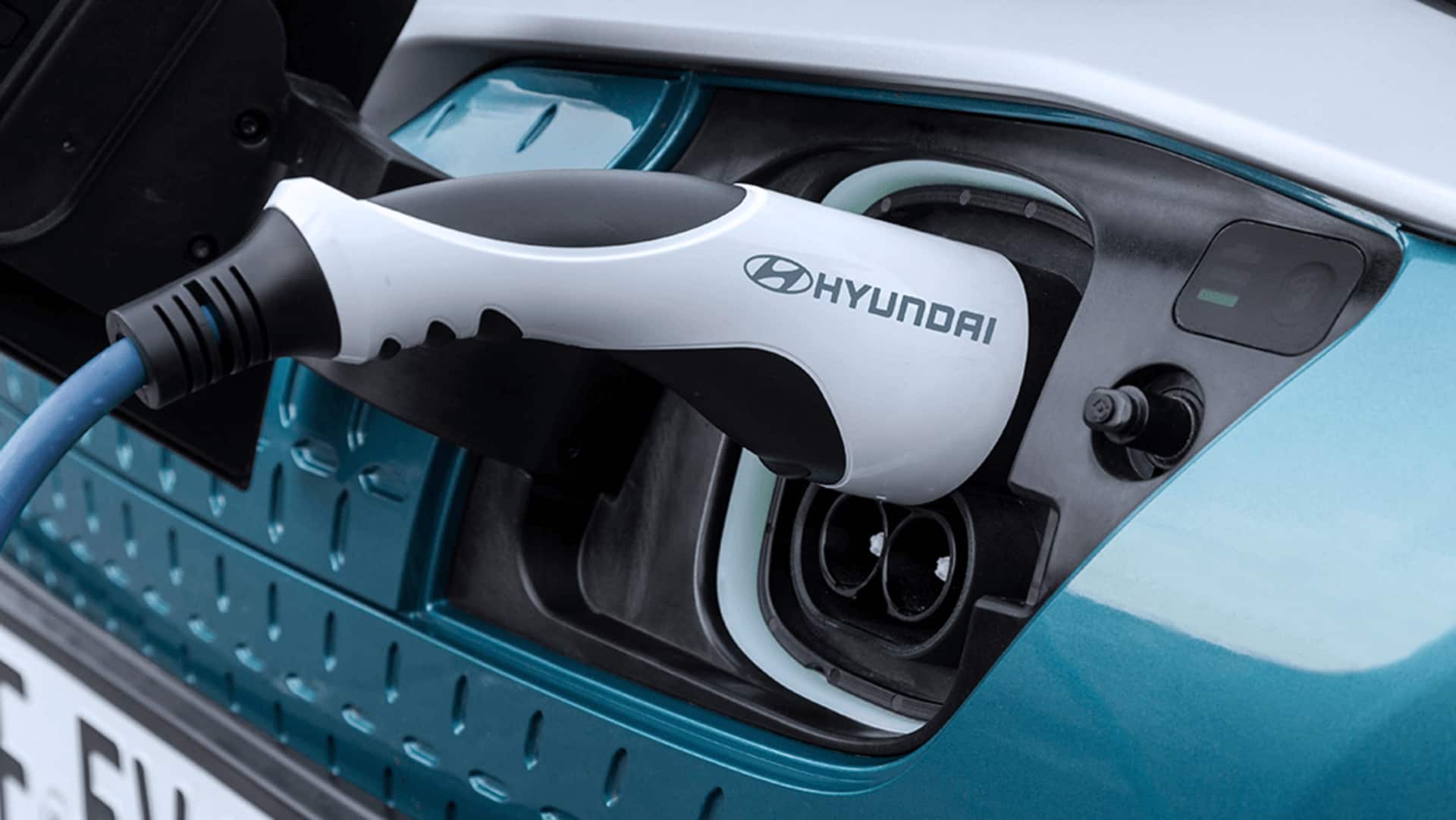 Hyundai installs 11 DC fast charging stations for all EVs