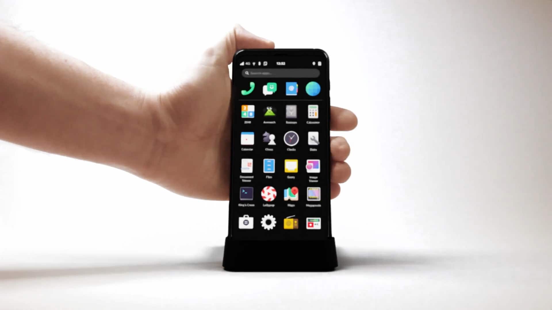 This $1,999 Liberty Phone highlights the hurdles of US-made devices This $1,999 Liberty Phone highlights the hurdles of US-made devices