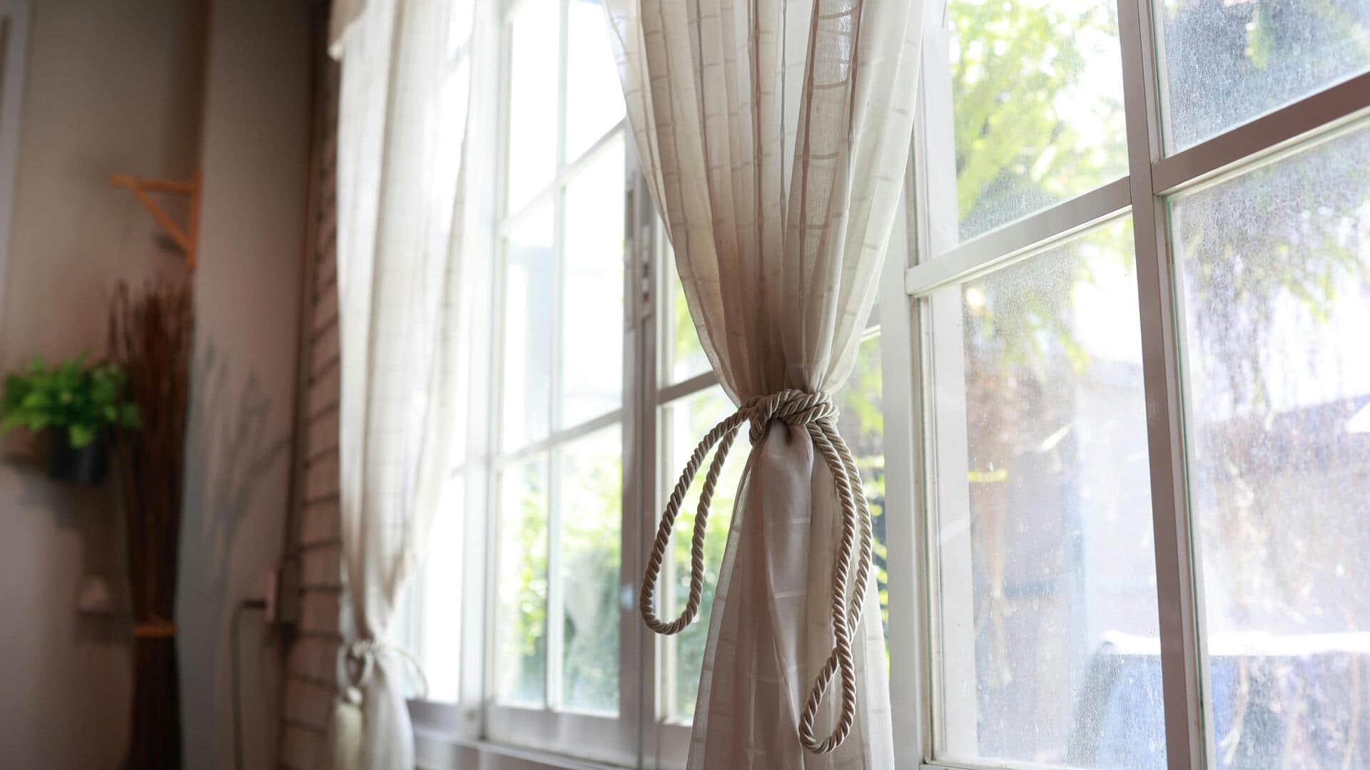 Give your room a fresh look with monochrome drapes