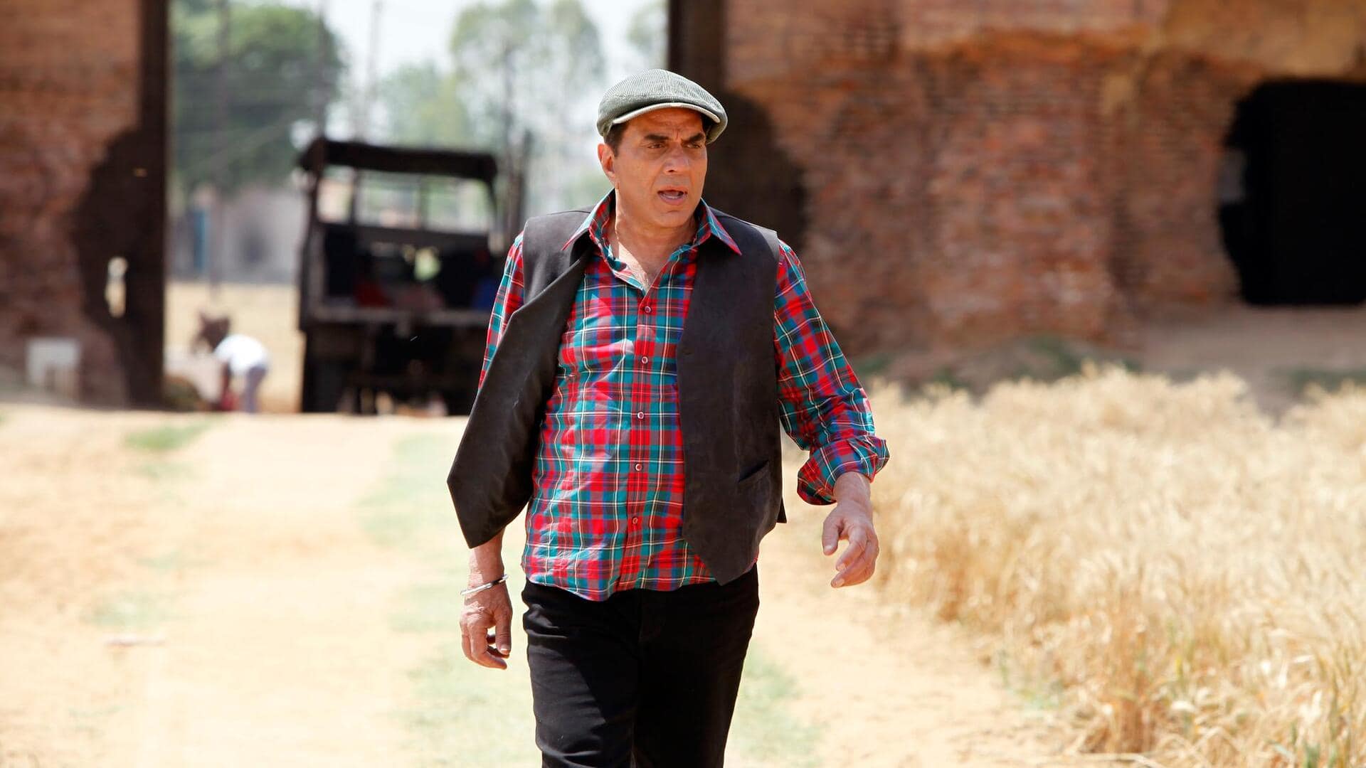 'Ikkis': Dharmendra's final film to feature his poem 'Aj Bhi...' 