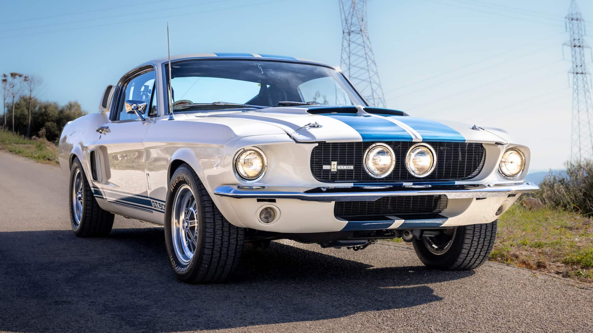 This 1960s car owned by Carroll Shelby is being auctioned