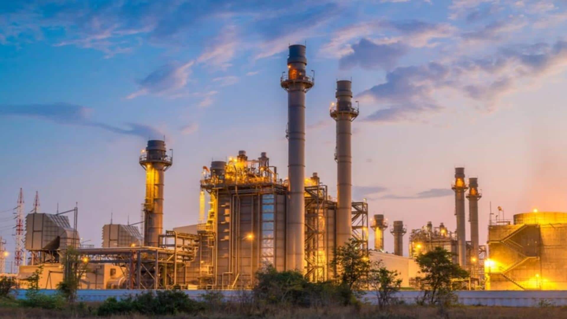 Iranian drone strike shuts Saudi Aramco's oil refinery