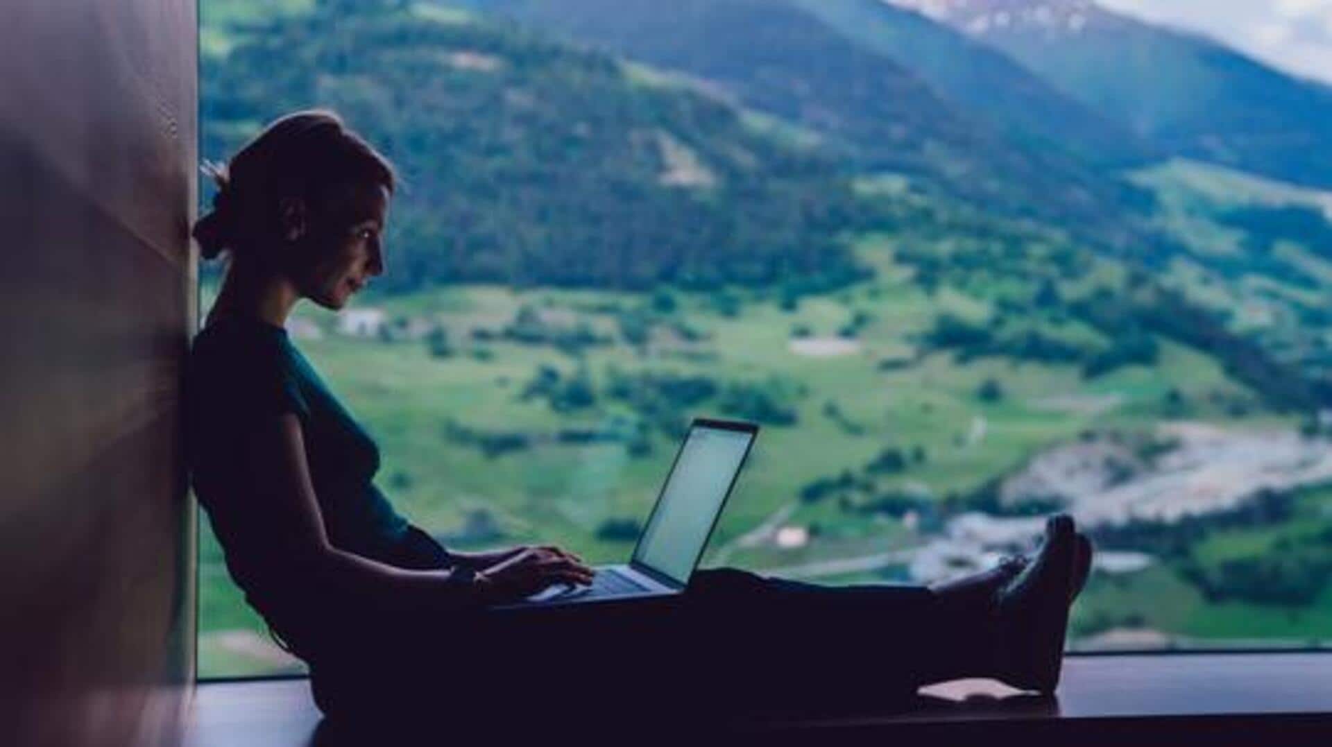 Digital nomads: You totally need these AI tools