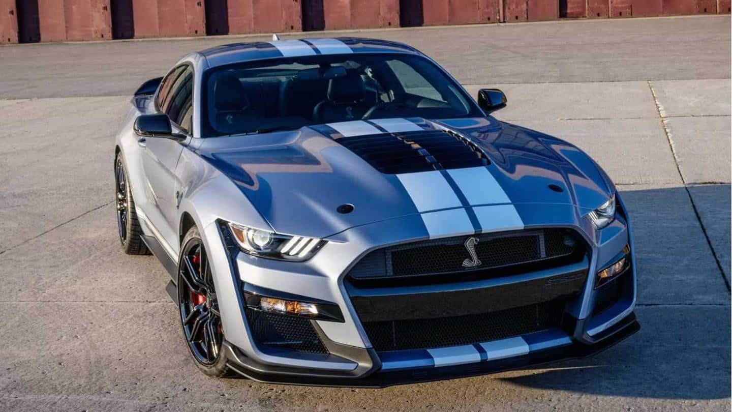 New Ford Mustang previewed in leaked image: Check features