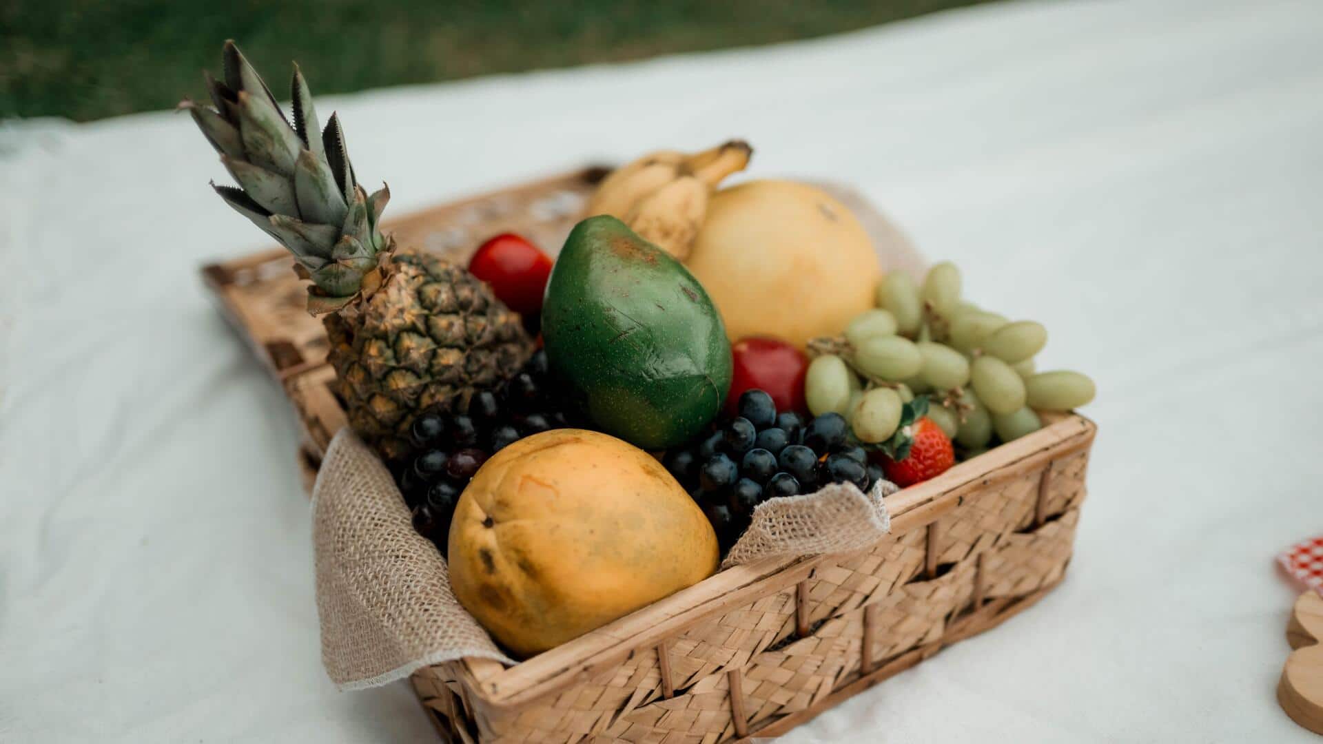 Make family reunions extra special with welcome baskets