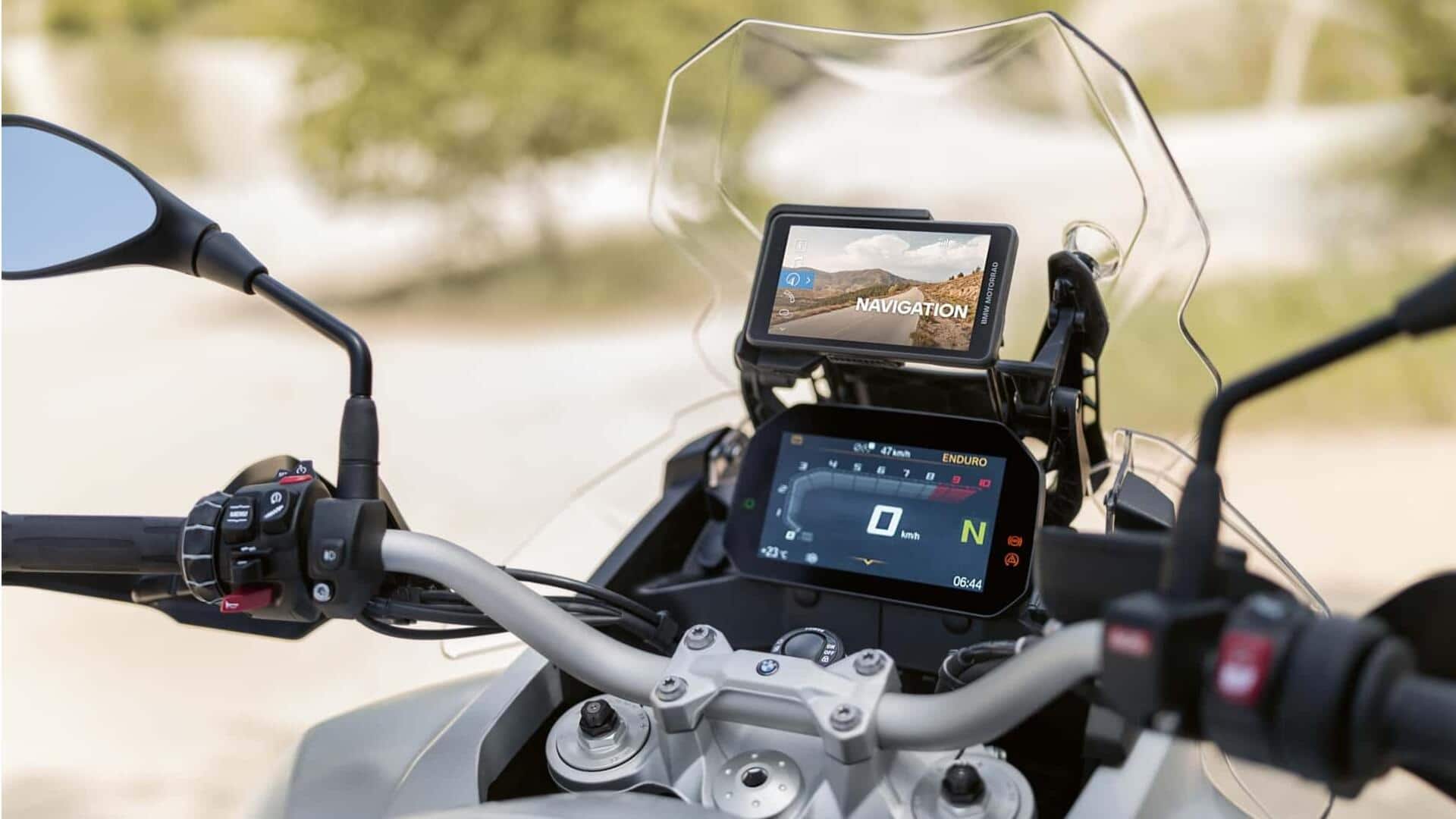 BMW Motorrad introduces a new ConnectedRide Navigator unit