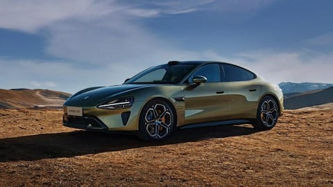 Xiaomi SU7 outsells Tesla Model 3 in China