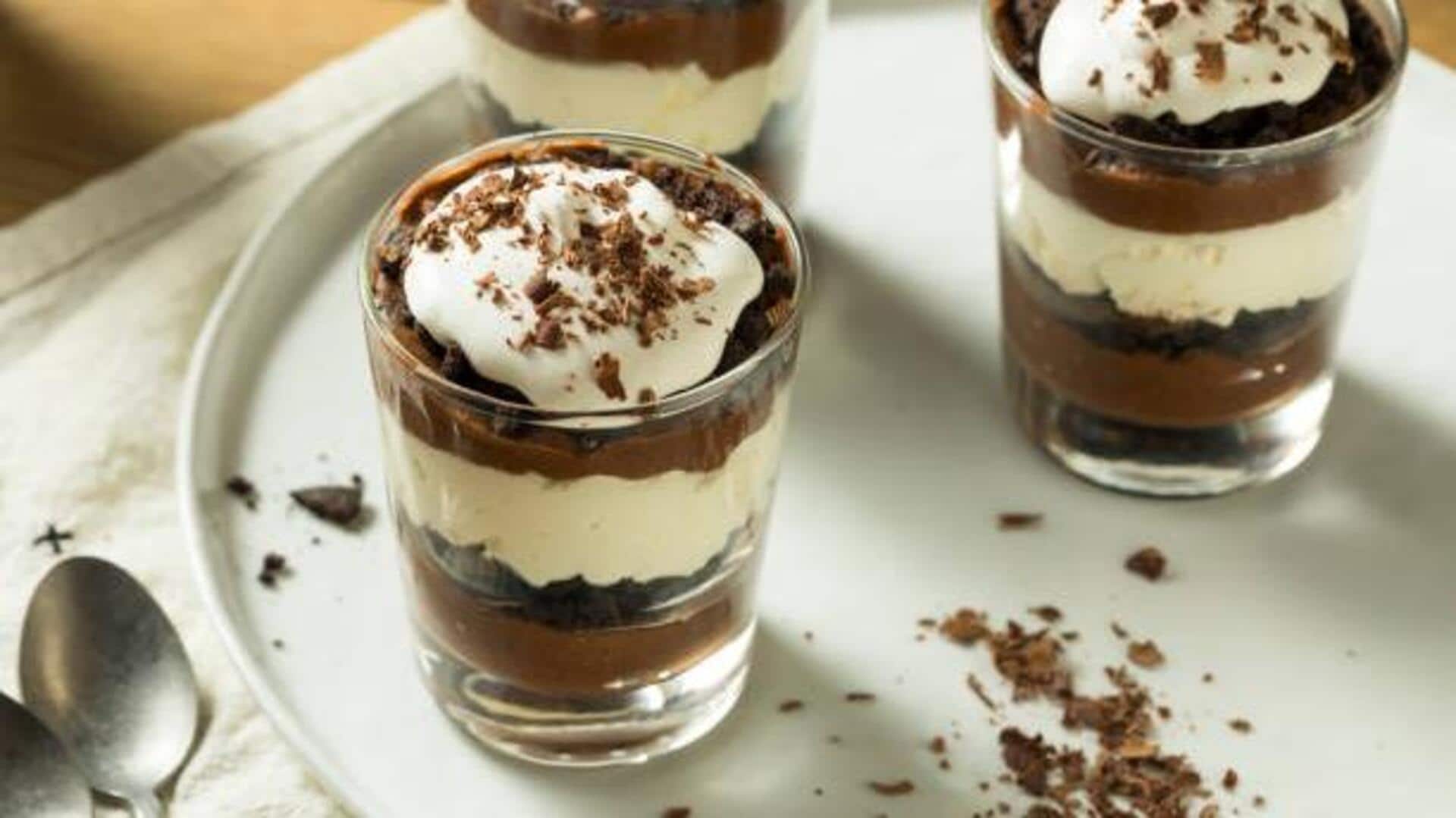 Oat-cocoa parfaits: A chocolatey morning boost