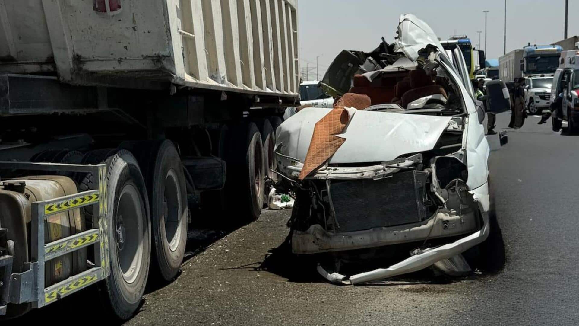 Several Indians killed in Dubai after minibus hits broken-down truck 