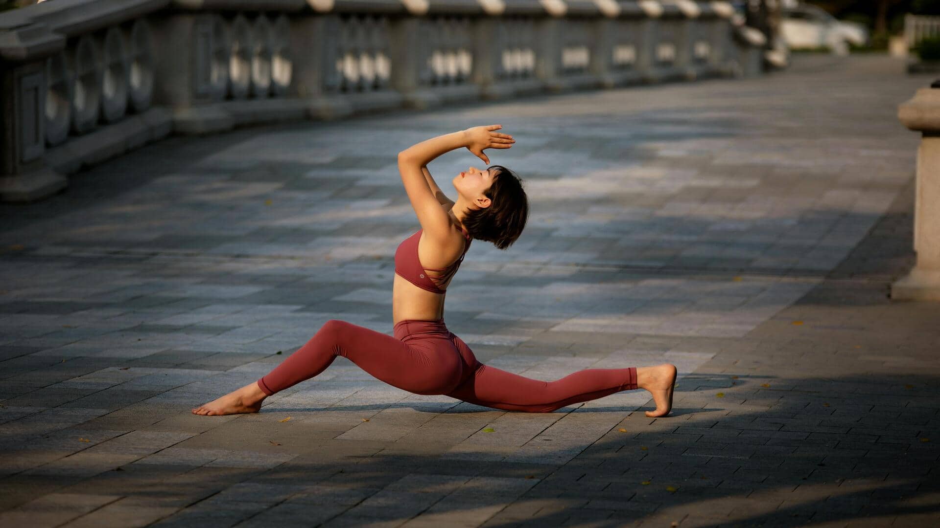 Simple stretches to unlock pelvic flexibility Simple stretches to unlock pelvic flexibility