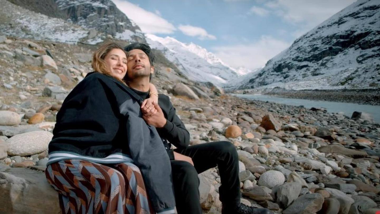Song and the video are in sync with each other Song and the video are in sync with each other