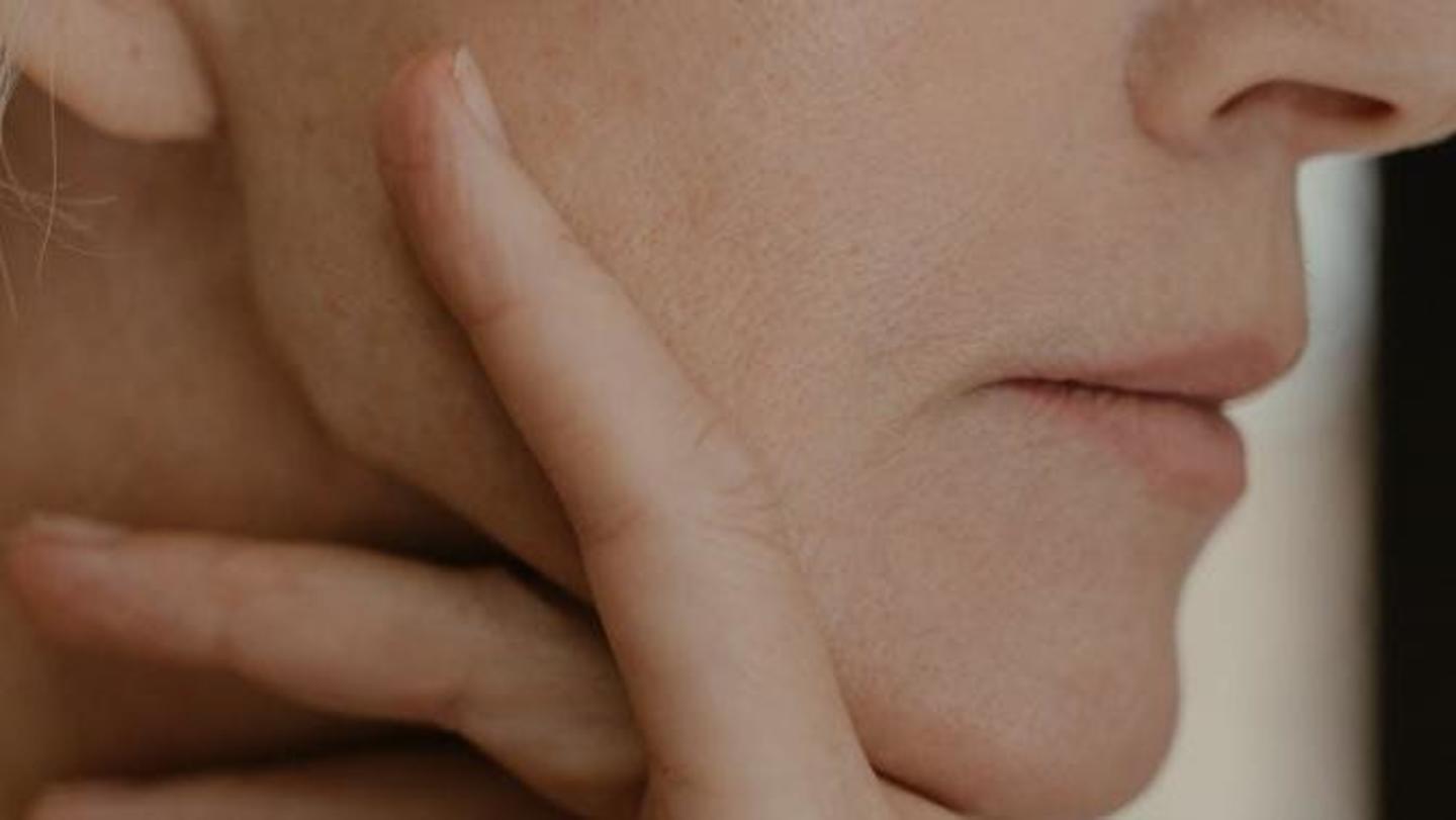 Helps prevent wrinkles Helps prevent wrinkles