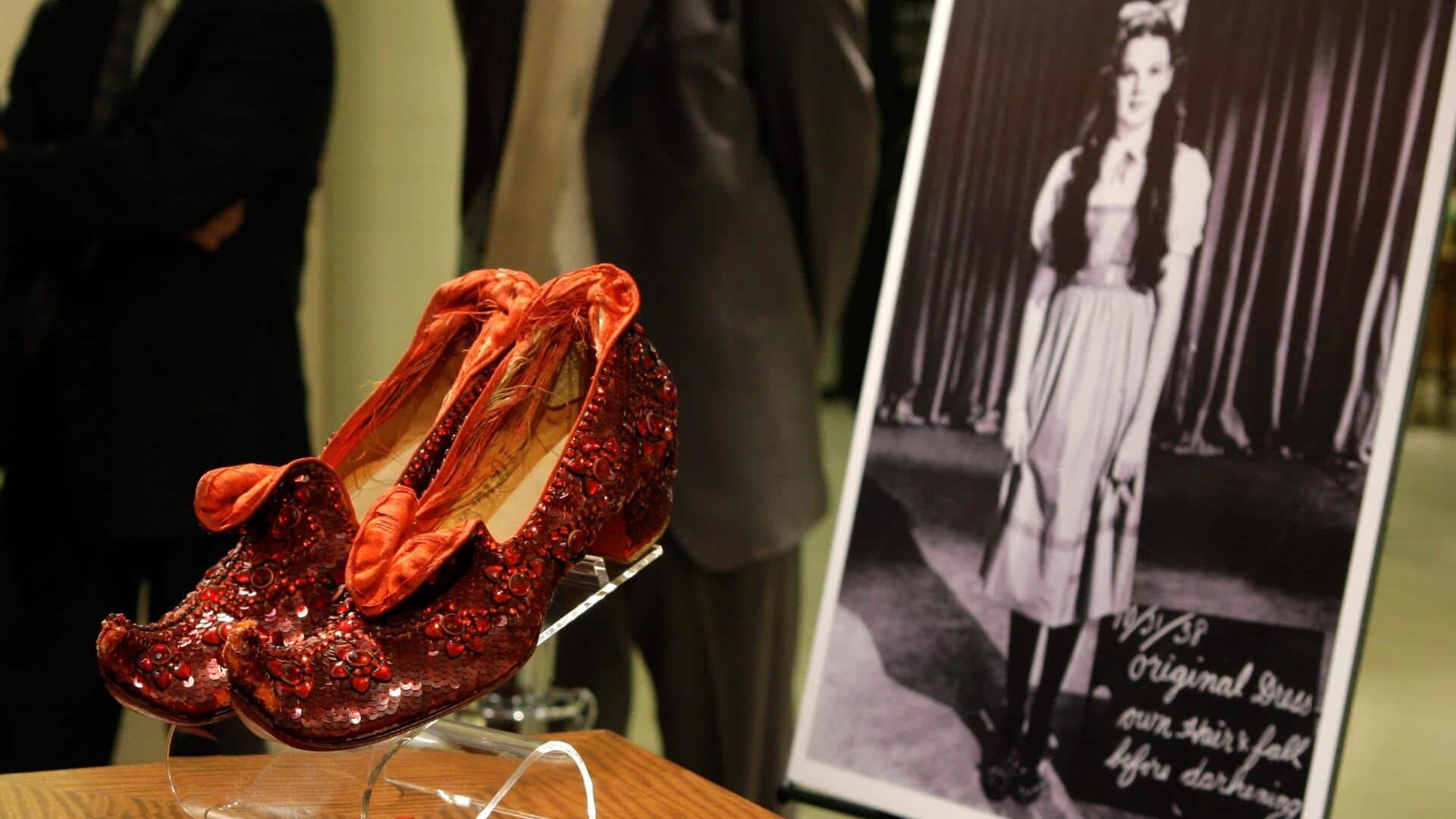 Story behind the theft of Judy Garland's famous ruby slippers