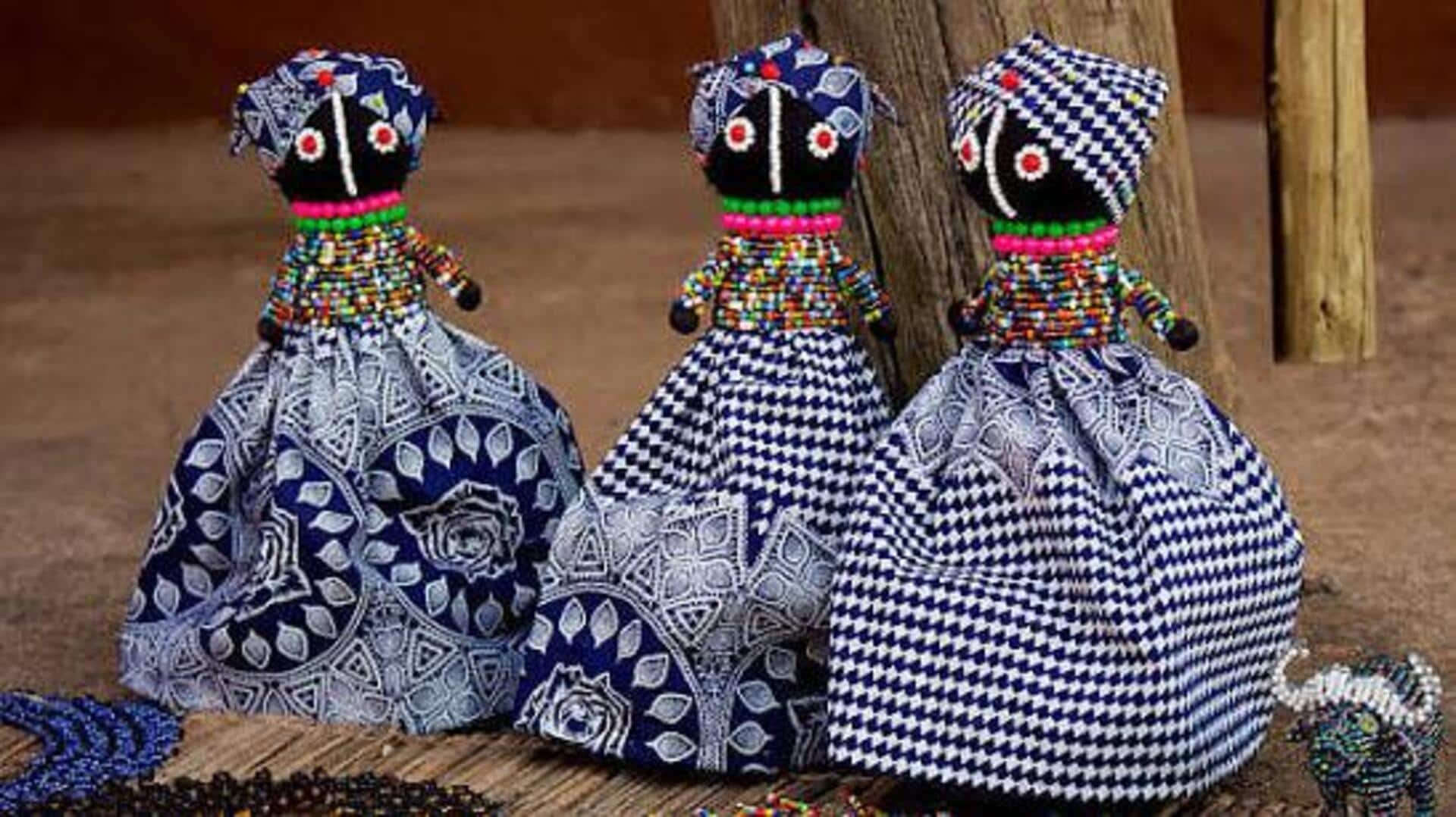 How to craft unique dolls with dried plants