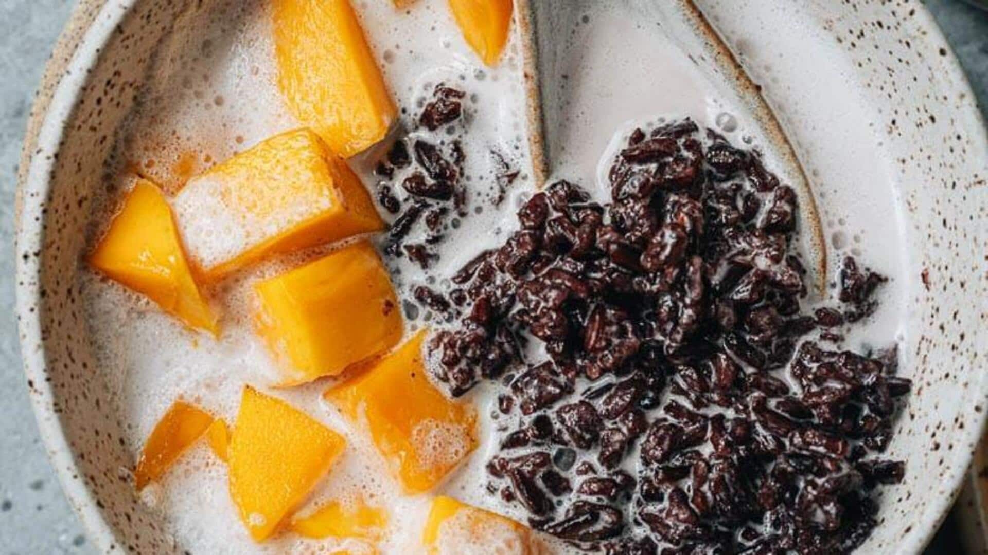 How to make delicious black rice pudding at home How to make delicious black rice pudding at home