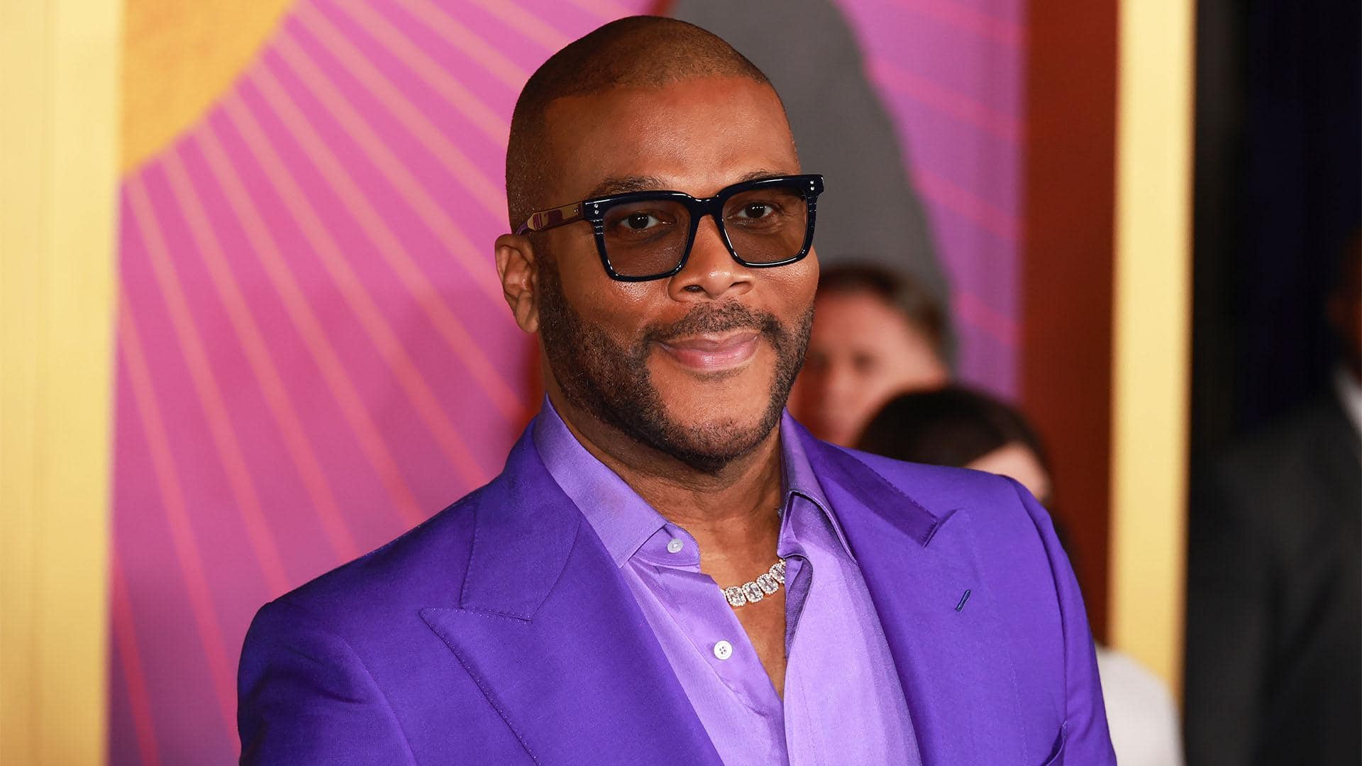 'Troubling pattern': Tyler Perry hit with explosive sexual harassment claims 'Troubling pattern': Tyler Perry hit with explosive sexual harassment claims