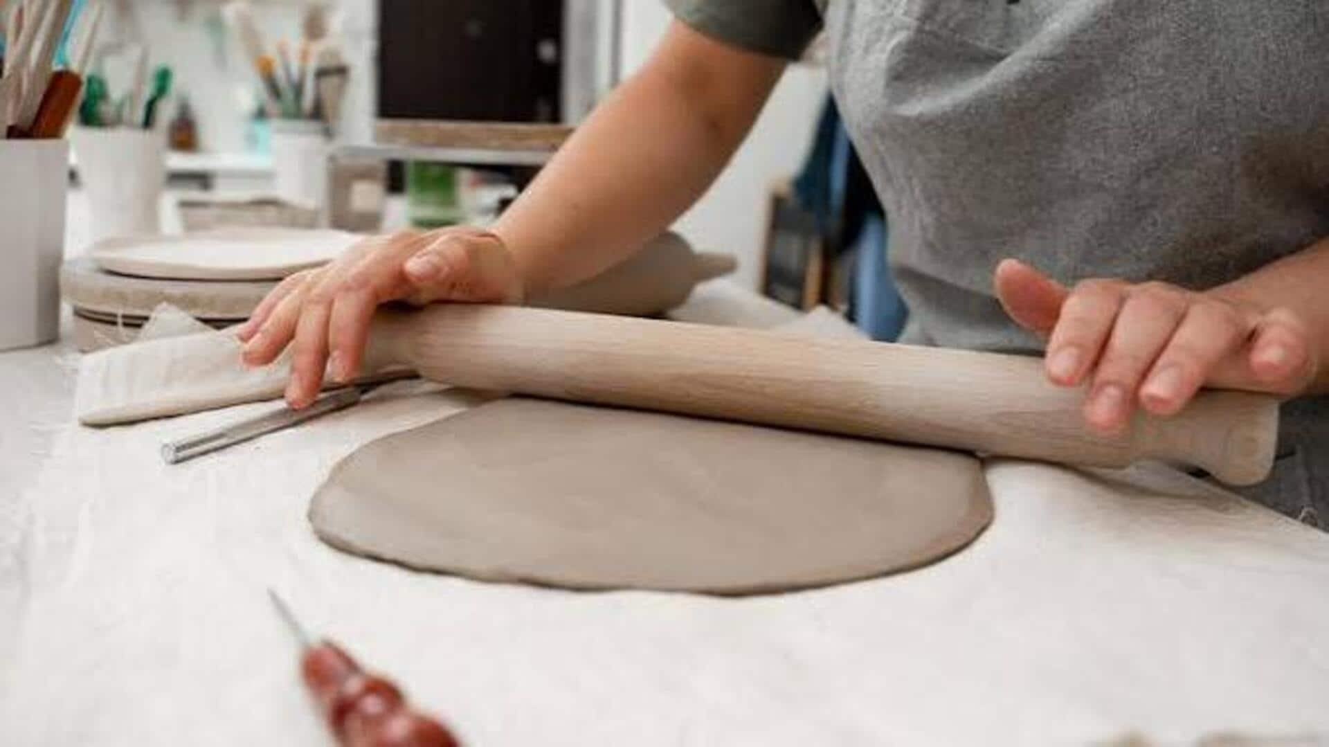 Clay rolling: A creative way to make handmade pottery 