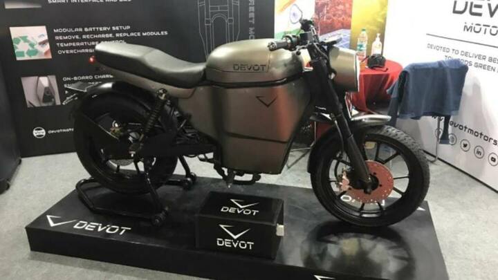 Jodhpur-based DEVOT Motors showcases an all-electric motorcycle with 200km range