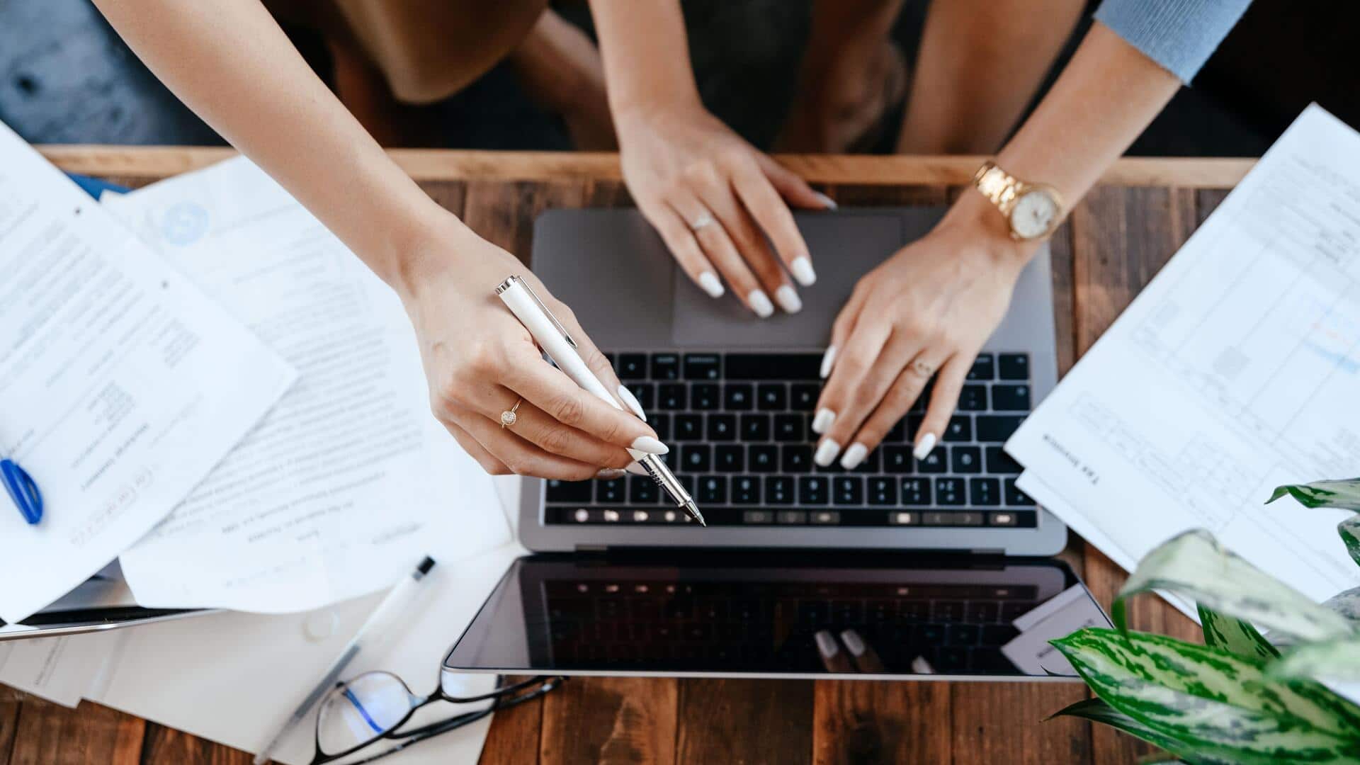 How to combine multiple PDF files for free