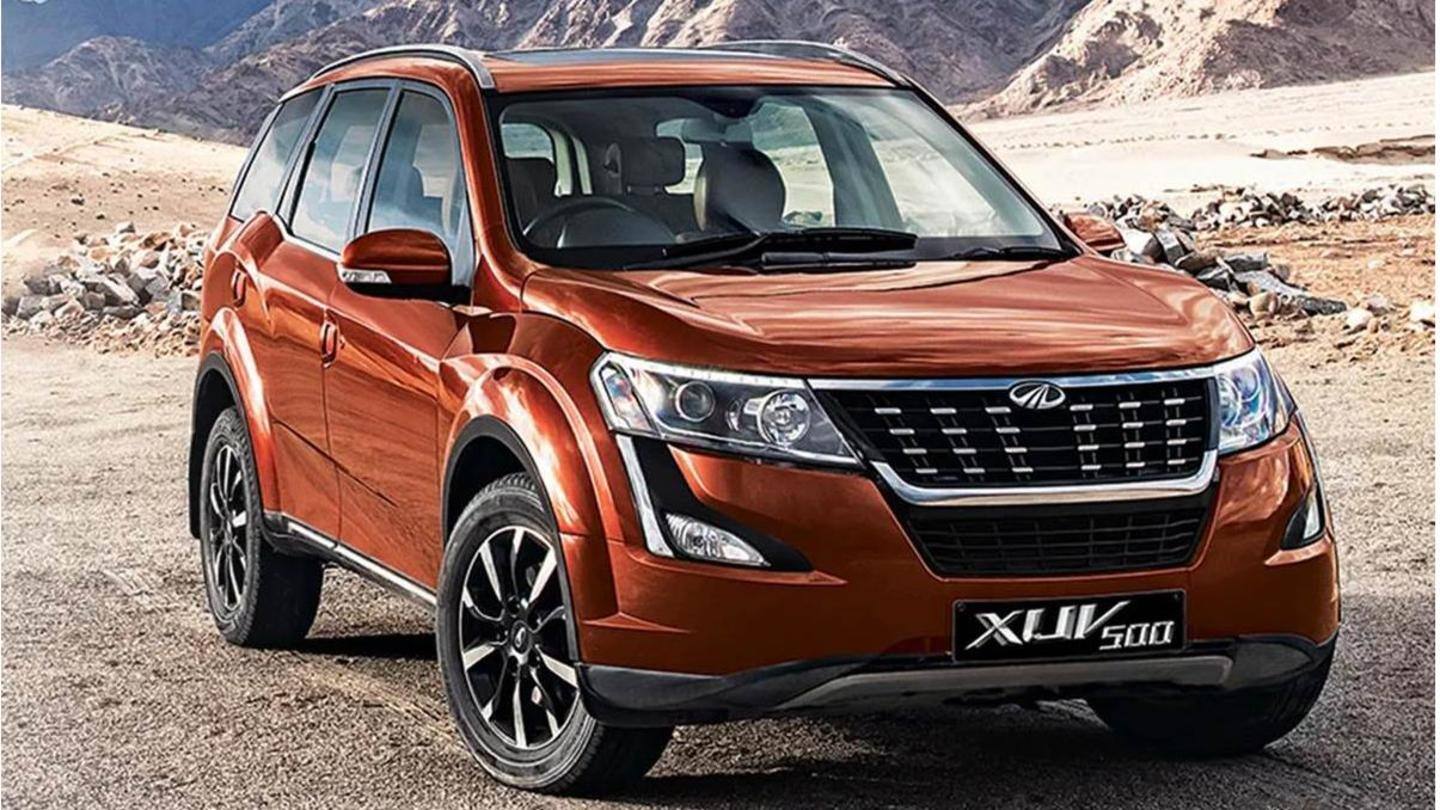 Mahindra XUV500: Price starts at Rs. 15.56 lakh Mahindra XUV500: Price starts at Rs. 15.56 lakh