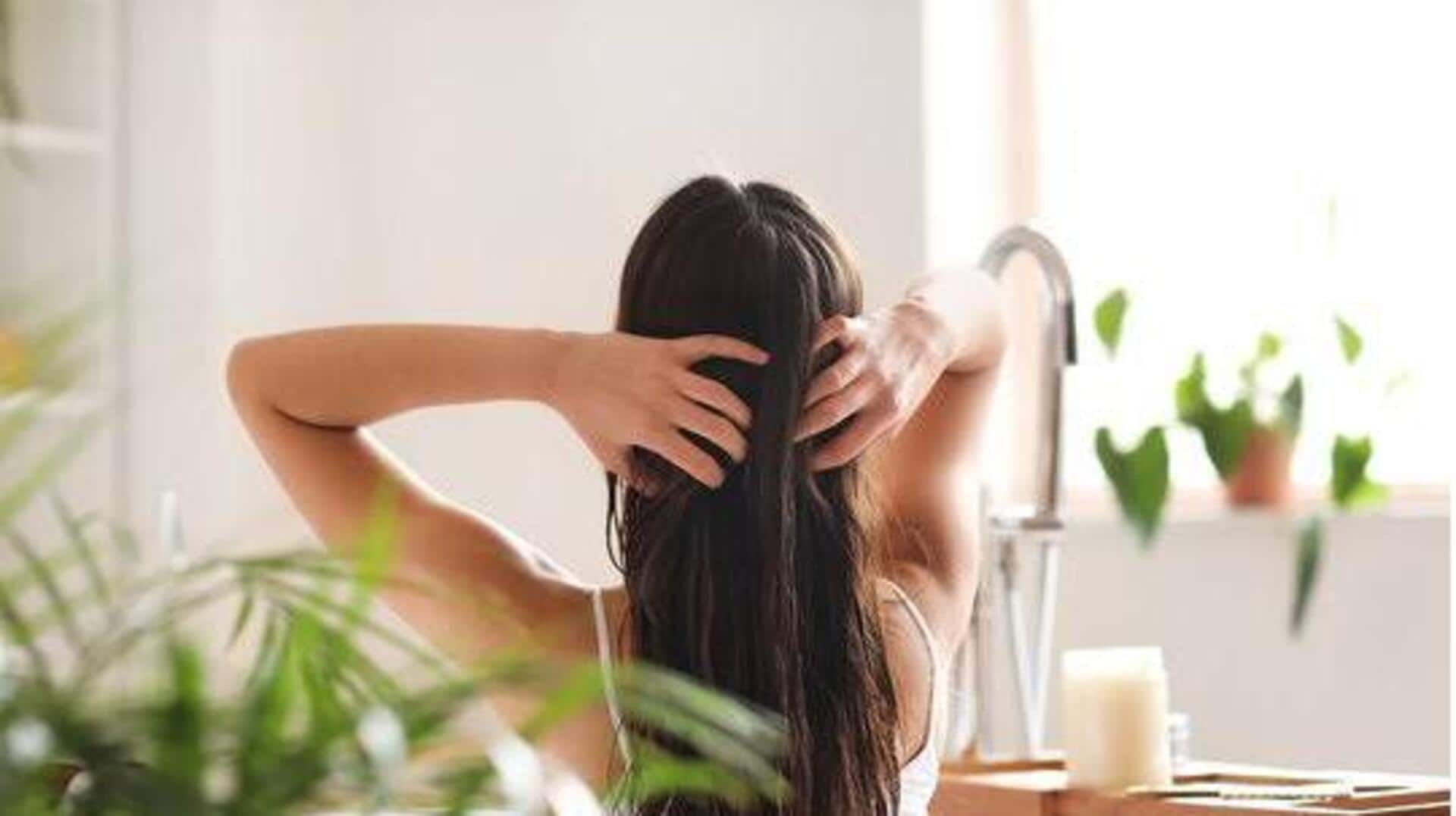 How to care for your hair while traveling 