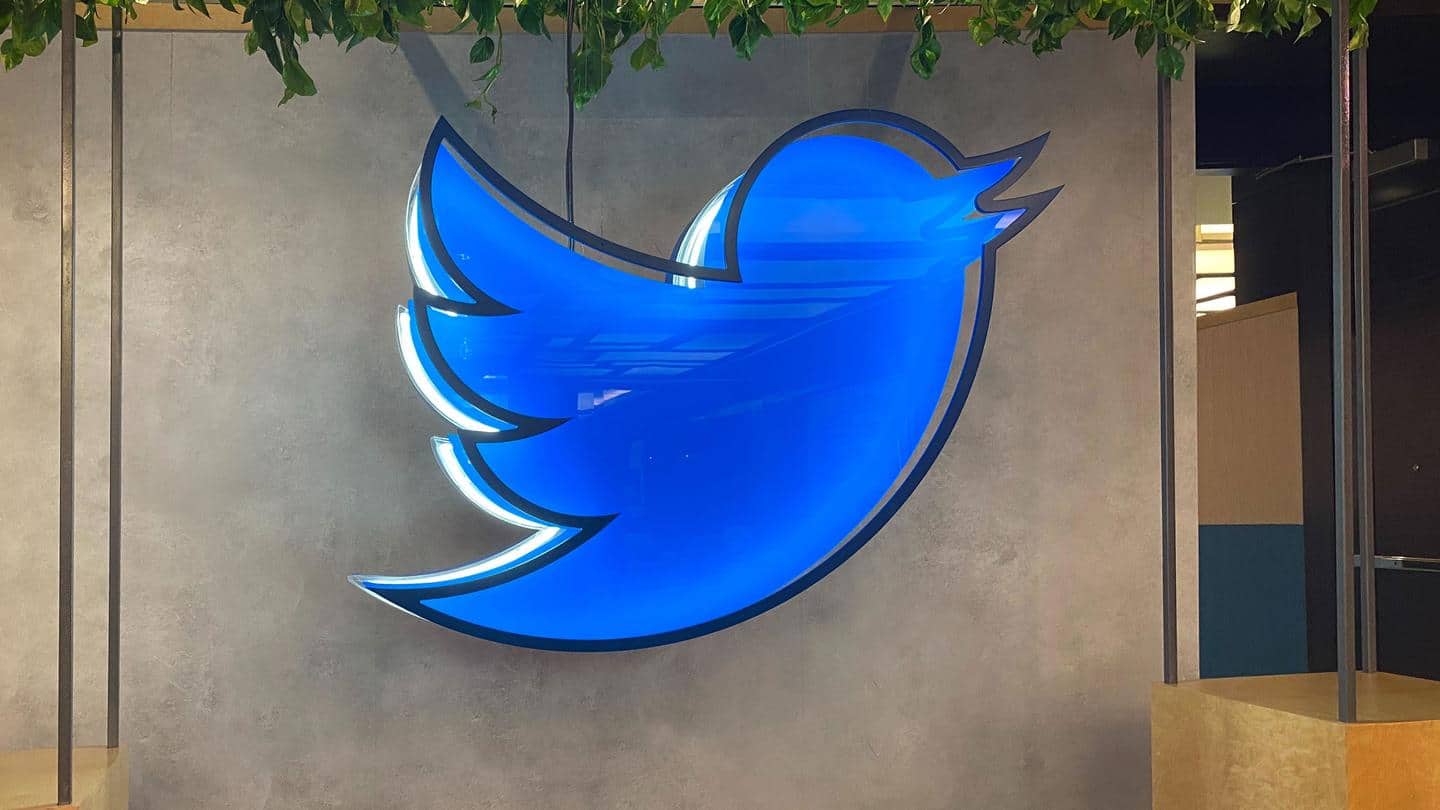Twitter rolls out new upvote-downvote system test for tweet replies