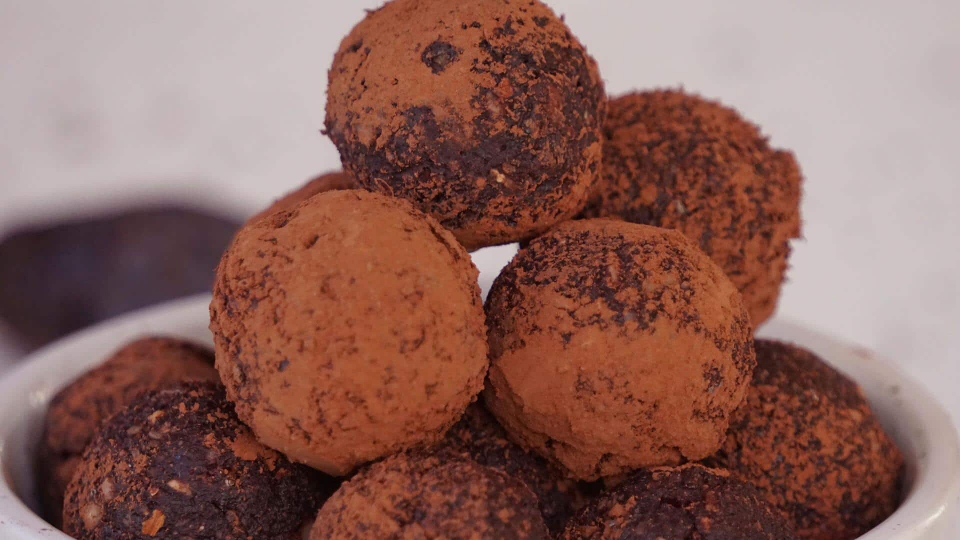 Date lovers, try these dessert recipes today