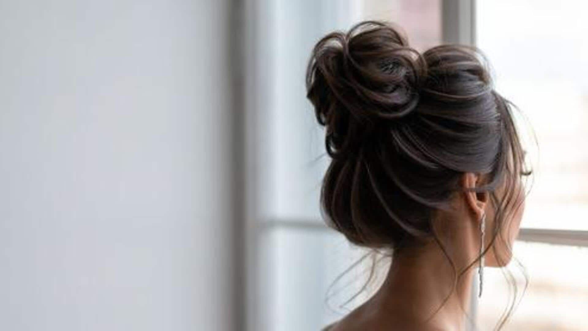 Love casual hairstyles? Try these knot styles 