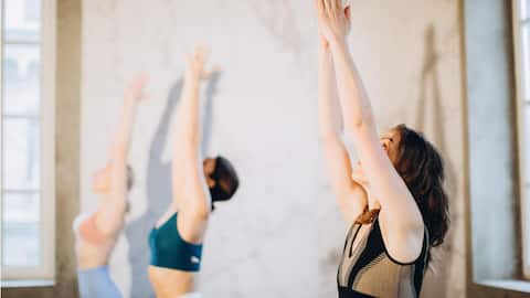 The surprising perks of practicing sun salutations alone
