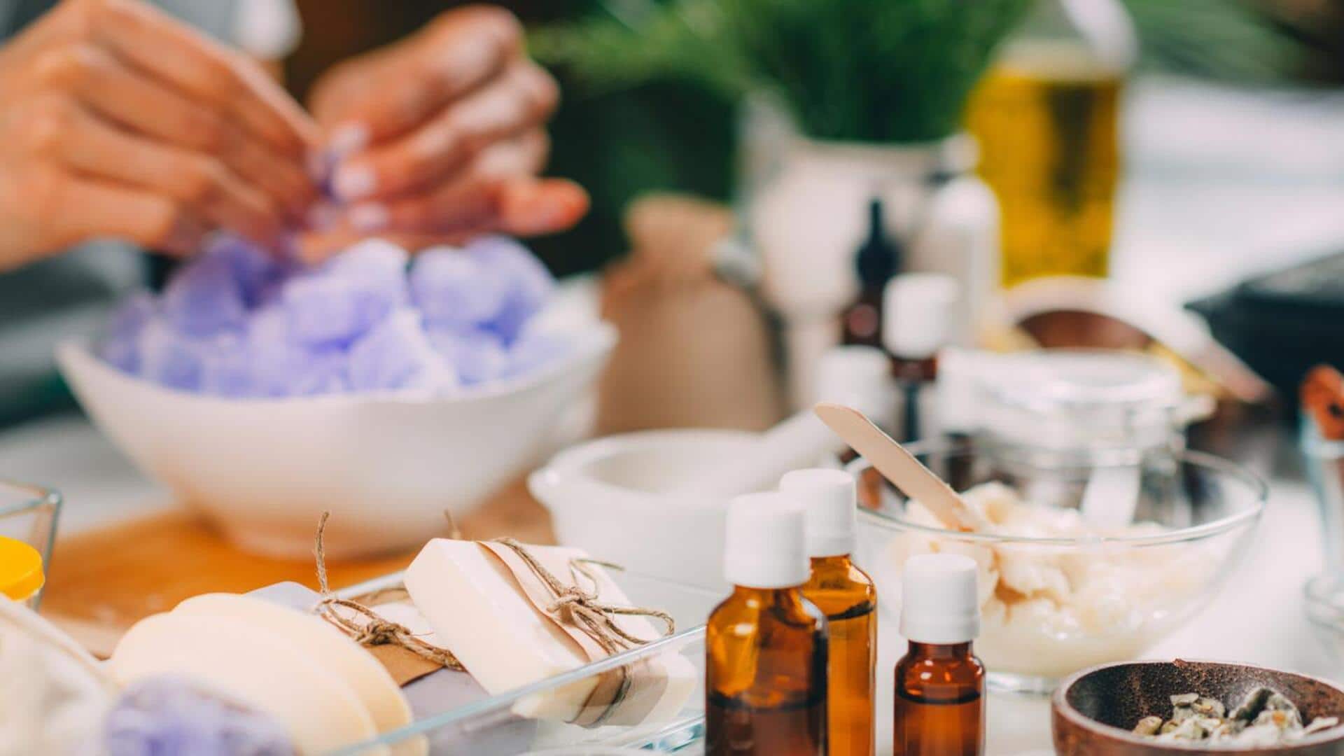 How to do aromatherapy at home (without spending much)