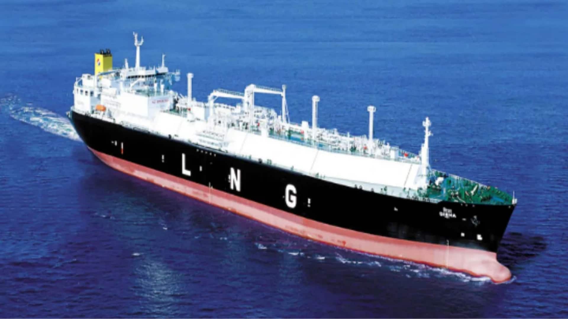 Passage of LNG carrier through Hormuz raises hope for India