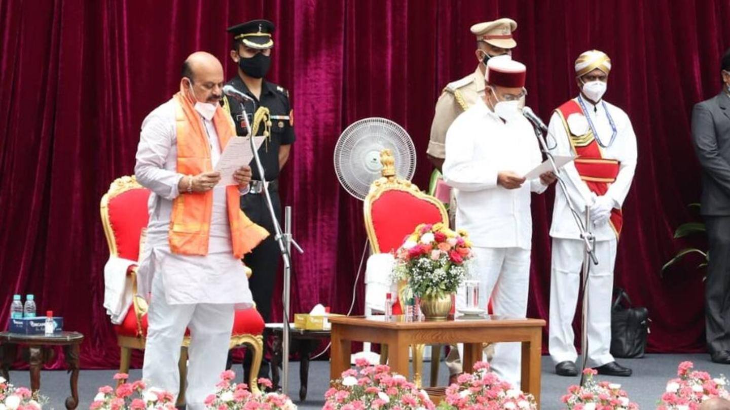 Karnataka Governor administered oath to Bommai Karnataka Governor administered oath to Bommai